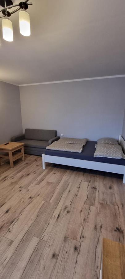 Wczasy U Miry Apartment Миелно Екстериор снимка